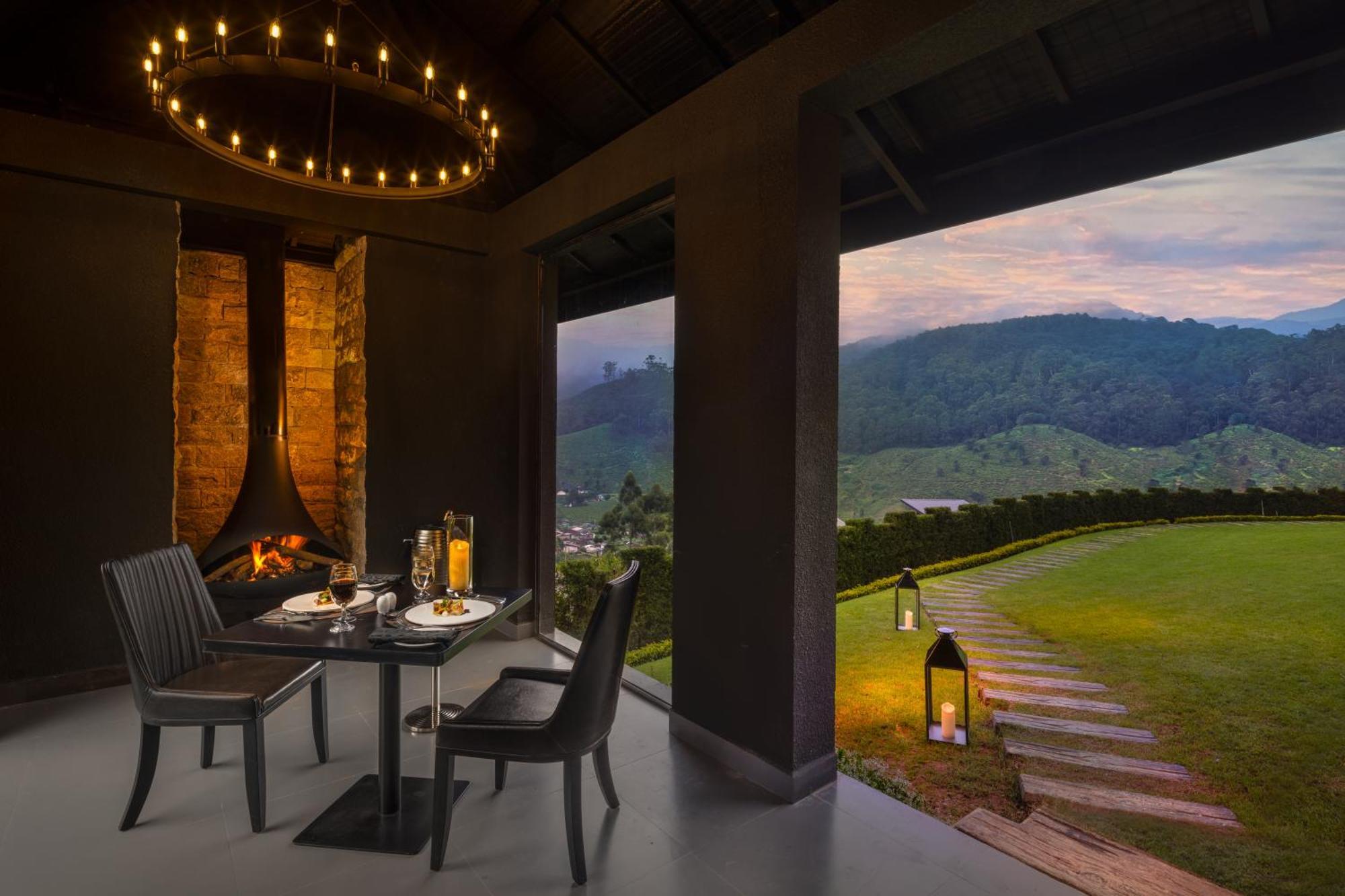 The Golden Ridge Hotel Nuwara Eliya Esterno foto