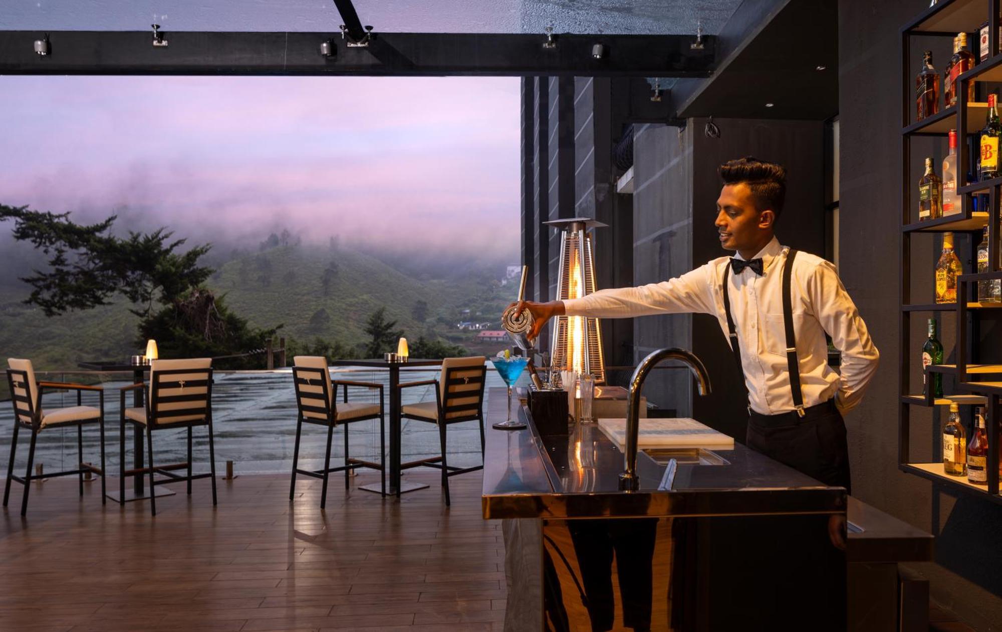 The Golden Ridge Hotel Nuwara Eliya Esterno foto