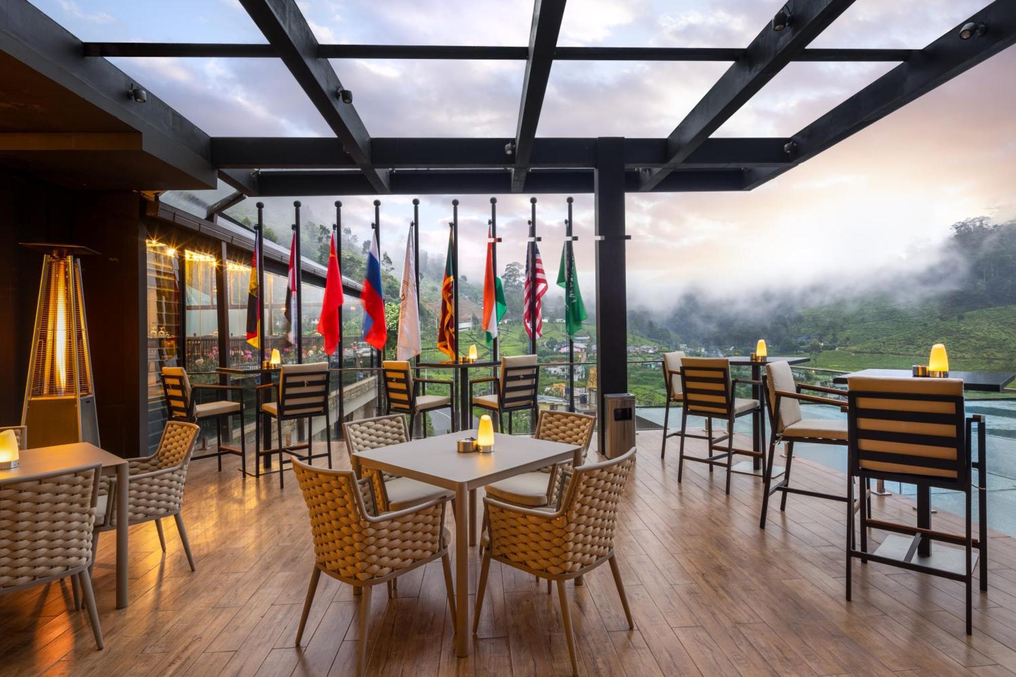 The Golden Ridge Hotel Nuwara Eliya Esterno foto