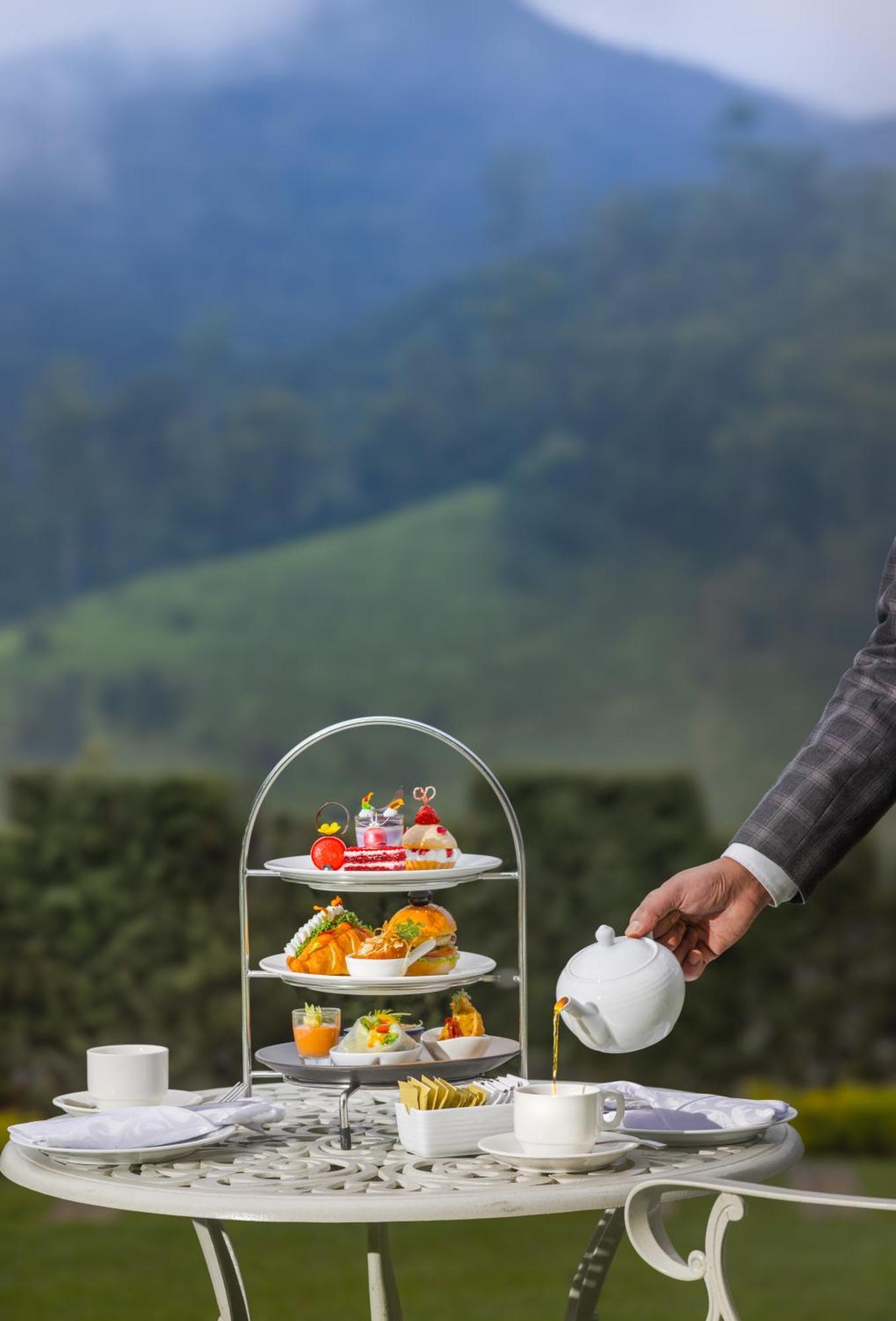 The Golden Ridge Hotel Nuwara Eliya Esterno foto